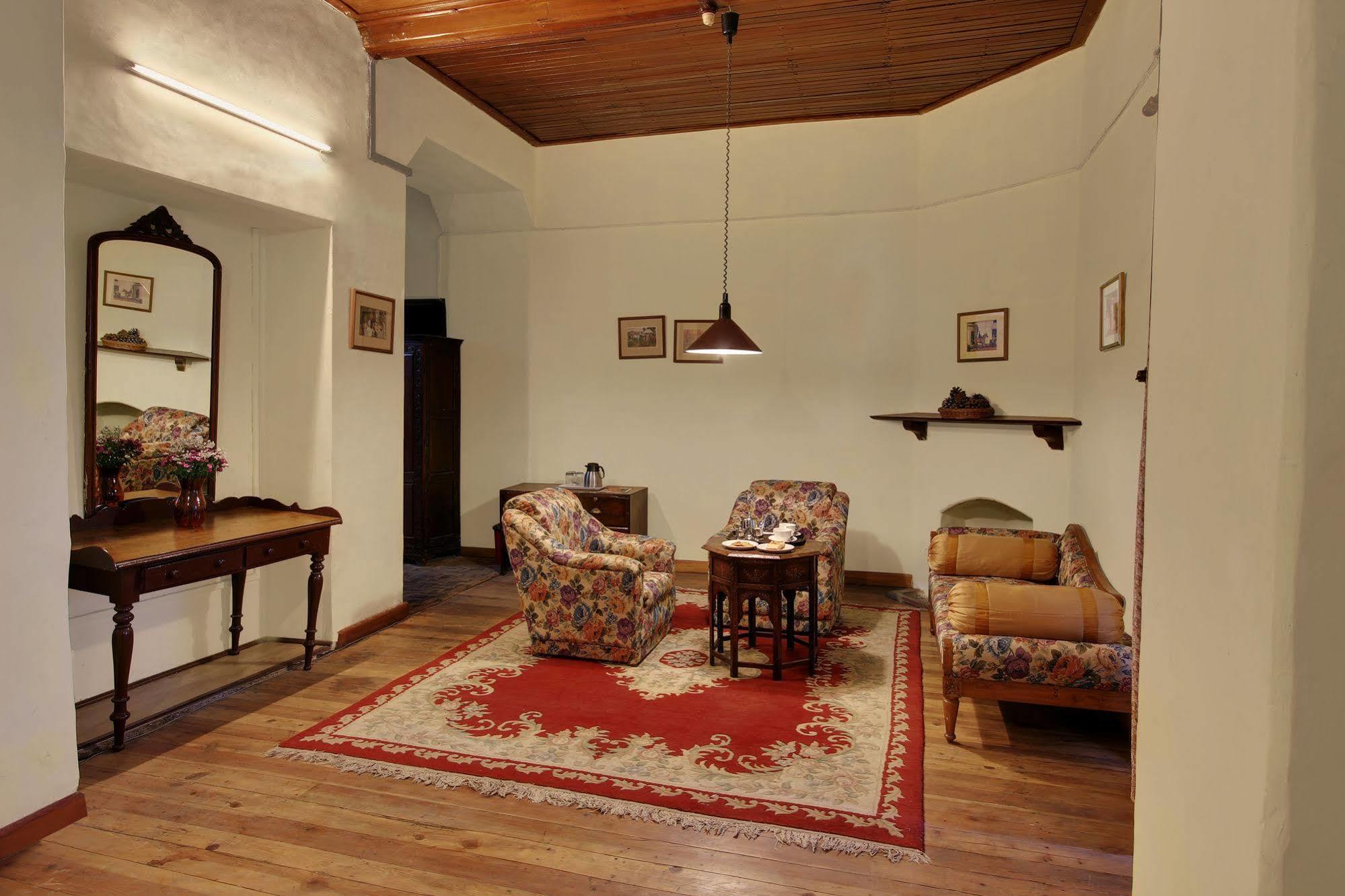 Hotel Chevron Fairhavens, Nainital Exterior foto